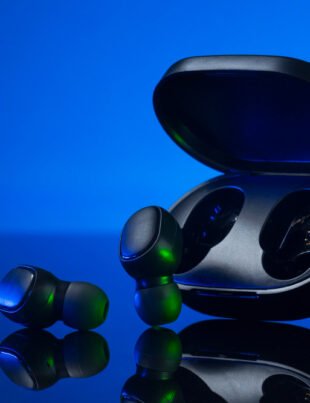 Thesparkshop.In:Product/Batman-Style-Wireless-Bt-Earbuds 